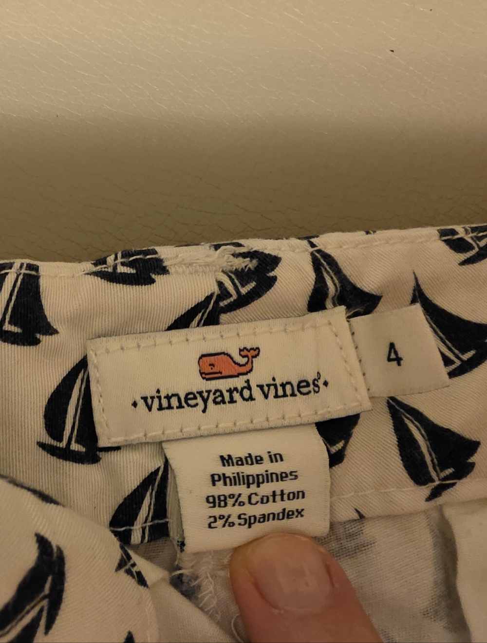 Vineyard Vines Sailboat Print Shorts - White & Navy